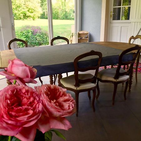 La Grange De La Batone - Bed And Breakfast Messimy-sur-Saone Bagian luar foto